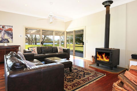 Terara Riverside Retreat - Accommodation Noosa 0