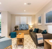Nobbs  Executive 2 Storey Sydney Apartment with Pool - Accommodation Noosa