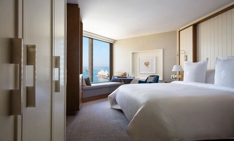 Four Seasons Hotel Sydney - Accommodation Noosa 11