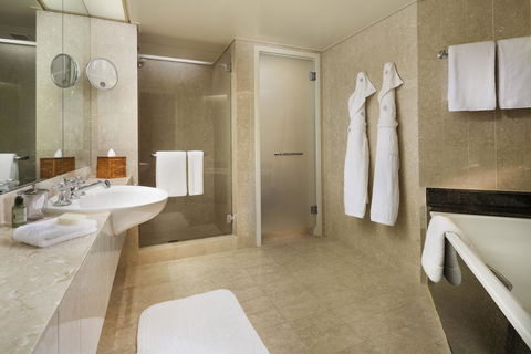 Four Seasons Hotel Sydney - Accommodation Noosa 42