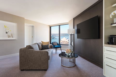 Four Seasons Hotel Sydney - Accommodation Noosa 1