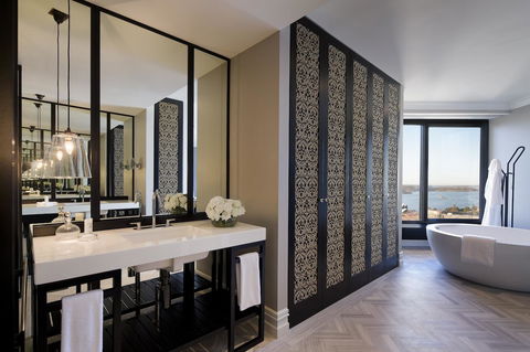 Four Seasons Hotel Sydney - Accommodation Noosa 33