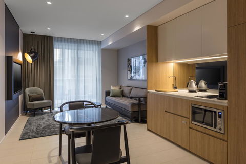 SKYE Suites Sydney - Accommodation Noosa 25
