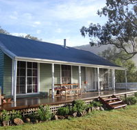 Cadair Cottages - Accommodation Noosa