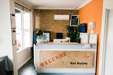 Mad Monkey Broadway - Accommodation Noosa 25