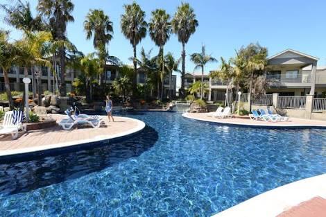 Yarrawonga Waterfront Apartments - Accommodation Noosa 3