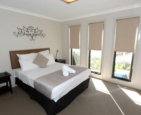 Yarrawonga Waterfront Apartments - Accommodation Noosa 14