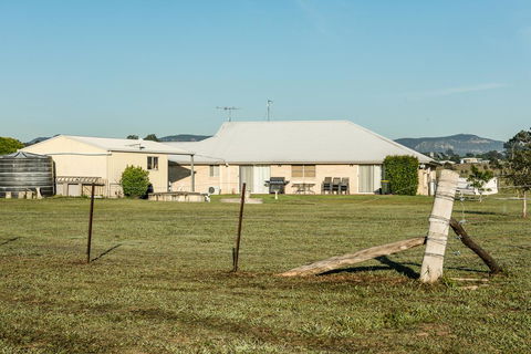 Madigan Wine Country Cottages - Accommodation Noosa 32