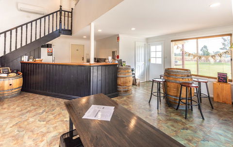 Madigan Wine Country Cottages - Accommodation Noosa 25