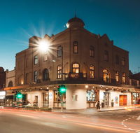 Crown Hotel Surry Hills - Accommodation Noosa