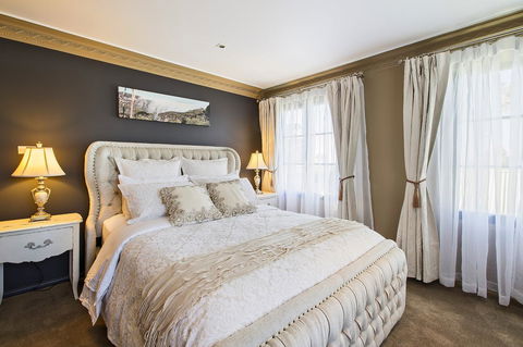 Mountainside B & B - Accommodation Noosa 18