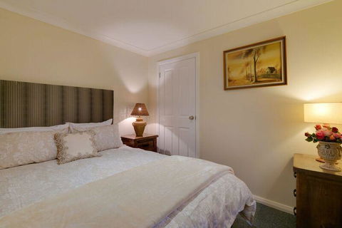Mountainside B & B - Accommodation Noosa 24