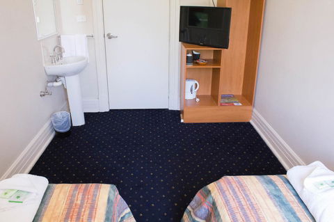 Gardners Inn Hotel - Accommodation Noosa 18