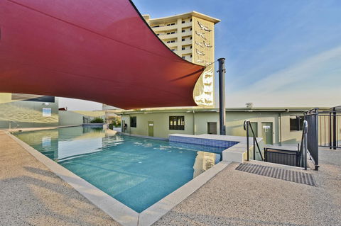 Nomikis\'On The Avenue - Accommodation Noosa 17
