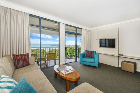 Mantra On The Esplanade - Accommodation Noosa 23