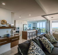 ZEN BY THE WATER - Esplanade Darwin Retreat - Accommodation Noosa