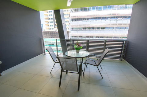 Magnum Serviced Apartments - Accommodation Noosa 13