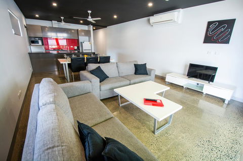 Magnum Serviced Apartments - Accommodation Noosa 4