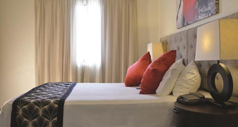 Metro Advance Apartments & Hotel - Accommodation Noosa 0