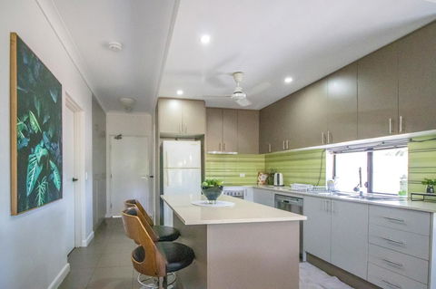 ZEN QUEST - The NOMADS PAD Near Nightcliff Markets & Sunset Foreshore - Accommodation Noosa 27