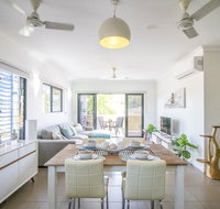 ZEN QUARTERS - The NOMADS PAD Near Nightcliff Markets  Sunset Foreshore - Accommodation Noosa