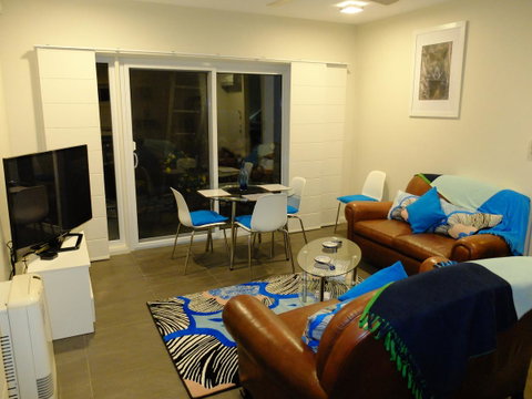 Rock Wallaby - Accommodation Noosa 16