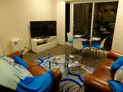 Rock Wallaby - Accommodation Noosa 8