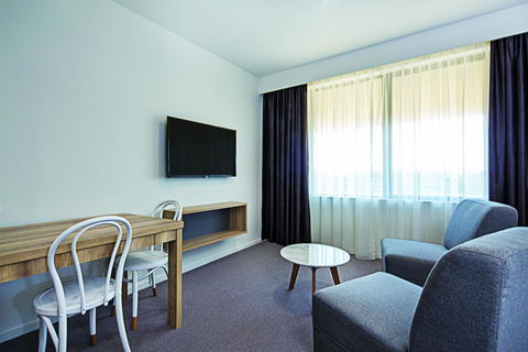 Mantra MacArthur Hotel - Accommodation Noosa 14