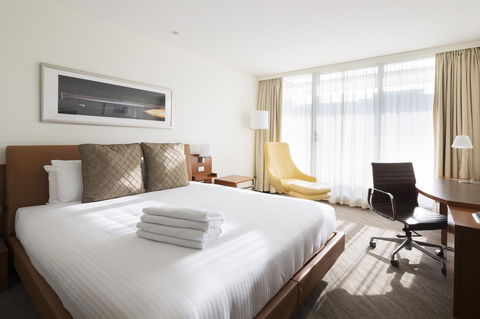Novotel Canberra - Accommodation Noosa 15