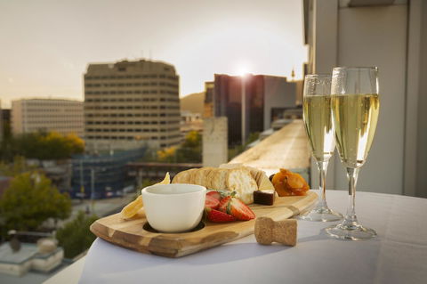 Novotel Canberra - Accommodation Noosa 38