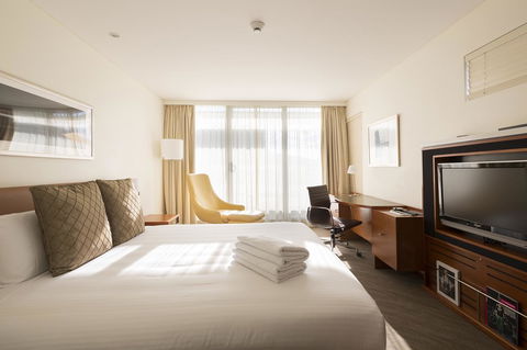 Novotel Canberra - Accommodation Noosa 10