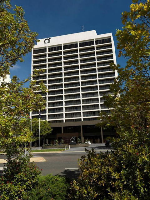 QT Canberra - Accommodation Noosa 15