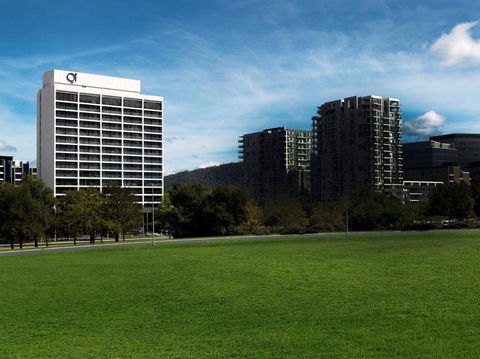QT Canberra - Accommodation Noosa 16