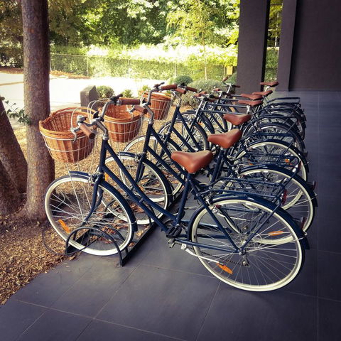QT Canberra - Accommodation Noosa 3
