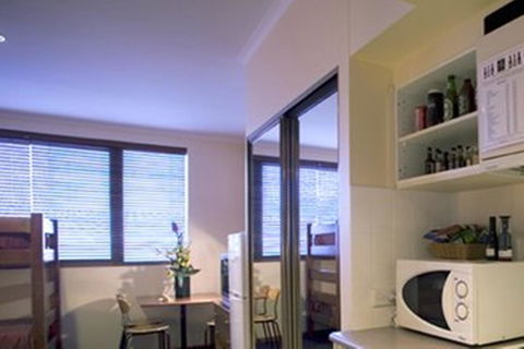 Madison Capital Executive Apartments - Accommodation Noosa 3