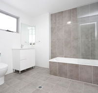 Brand new Family Friendly Apartment for 7 - Accommodation Noosa