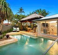 Carrothool 29 - 6 BDRM Canal Home with Pool - Accommodation Noosa