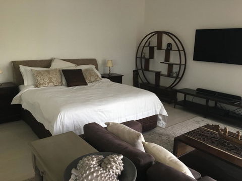 Casablanca, Peaceful Couples Retreat, Avalon Beach - Accommodation Noosa 2