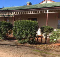 Catania Cottage  Farmhouse - Accommodation Noosa