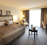 Century Inn - Accommodation Noosa