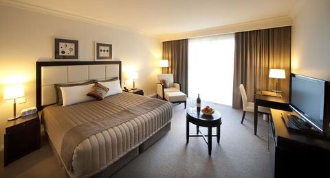 Century Inn - Accommodation Noosa 0