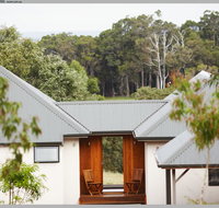 Chandeliers on Abbey - Accommodation Noosa