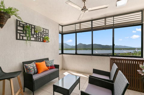Chic City Apartment With Waterfront Views - Accommodation Noosa 0