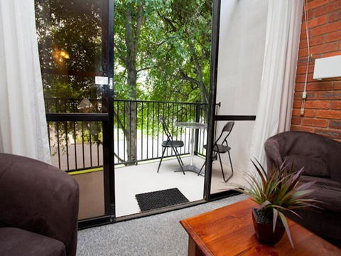 Connells Motel & Serviced Apartments - Accommodation Noosa 0