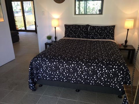 Corroboree Spa Cabin- Eaglereach - Accommodation Noosa 2