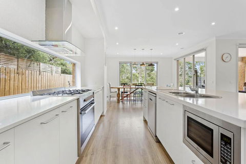 CORYMBIA - MOUNT MARTHA - Accommodation Noosa 1