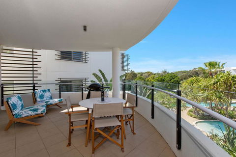 COTTON BEACH APARTMENT 35 - POOL VIEWS - Accommodation Noosa 0