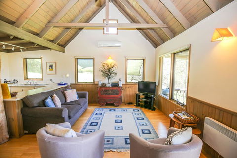 Crabapple Cottage - Accommodation Noosa 2