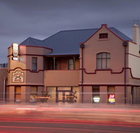 Cross Keys Hotel - Accommodation Noosa