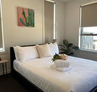 Delicate and Peaceful Bundoora Townhouse 11-R2 - Accommodation Noosa